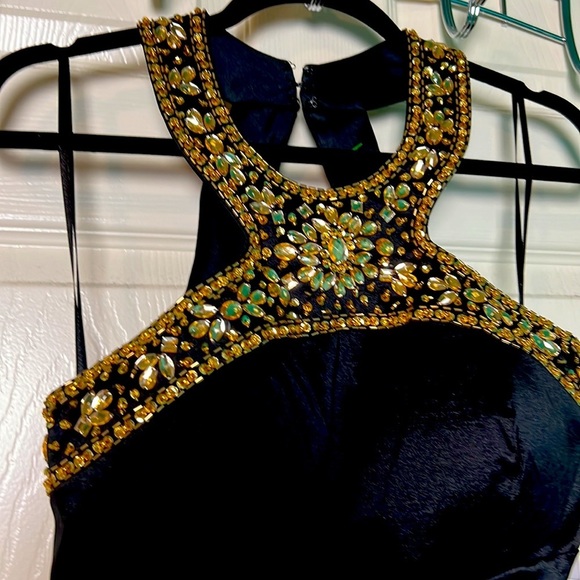 X scape Prom Dress black color size 10 - Picture 3 of 9